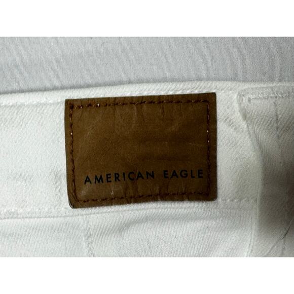 American Eagle Women's Super High-Rise Baggy Wide Leg White Jeans - 6 (31x32.5) - Picture 3 of 6